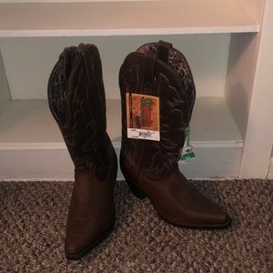 Laredo cowboy boots! Never worn!